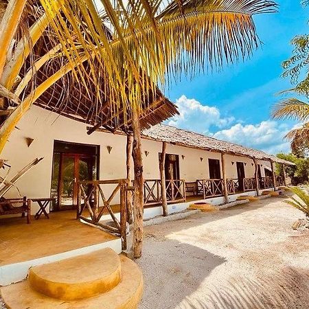 Cholos Banda Jambiani (Zanzibar) Bagian luar foto